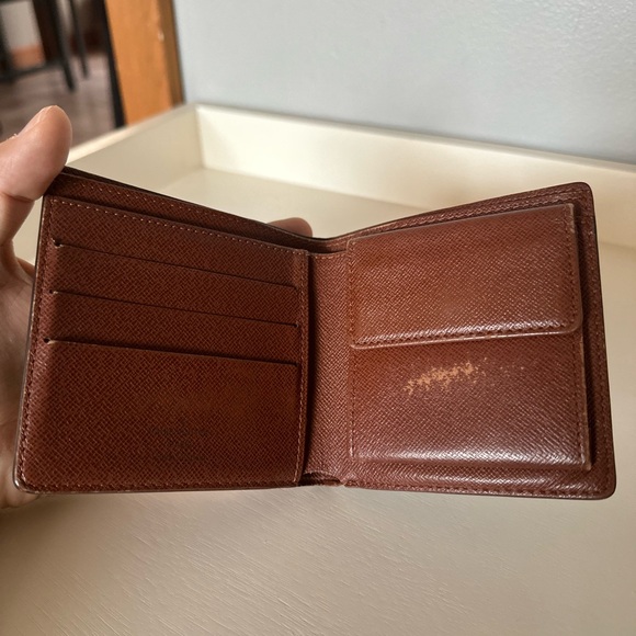 Louis Vuitton bifold wallet unisex - Picture 8 of 10